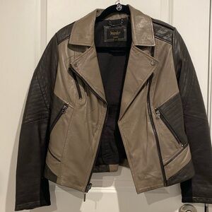 Real leather motorcycle jacket by Laundry by Shelli Segal Size S. Brown multi